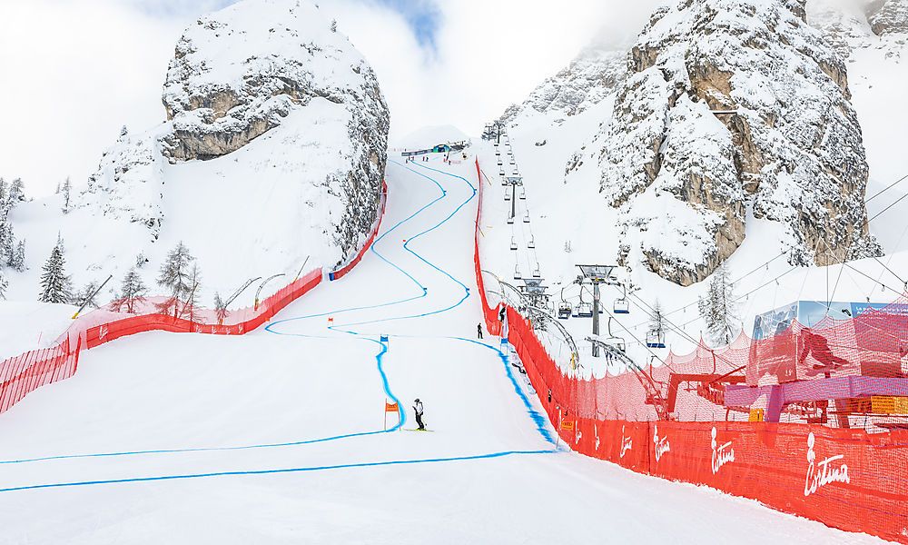ehemann-verbietet-irans-cheftrainerin-reise-nach-cortina ehemann-verbietet-irans-cheftrainerin-reise-nach-cortina