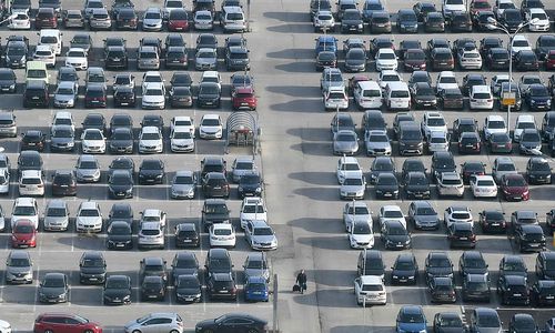 kfz-bestand-durchbricht-erstmals-die-marke-von-sieben-millionen kfz-bestand-durchbricht-erstmals-die-marke-von-sieben-millionen