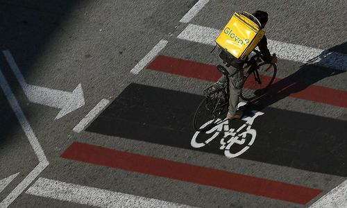 essenslieferdienste-sollen-733-millionen-euro-strafe-zahlen essenslieferdienste-sollen-733-millionen-euro-strafe-zahlen