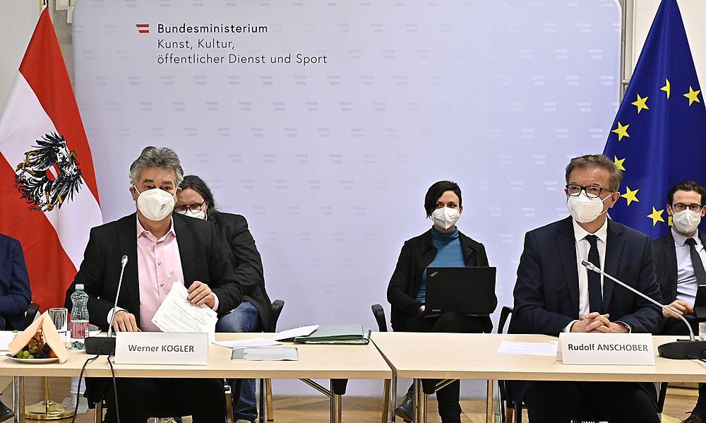 verbaende-wuenschen-sich-oeffnung-ab-1.-maerz,-regierung-vertroestet-auf-montag verbaende-wuenschen-sich-oeffnung-ab-1.-maerz,-regierung-vertroestet-auf-montag
