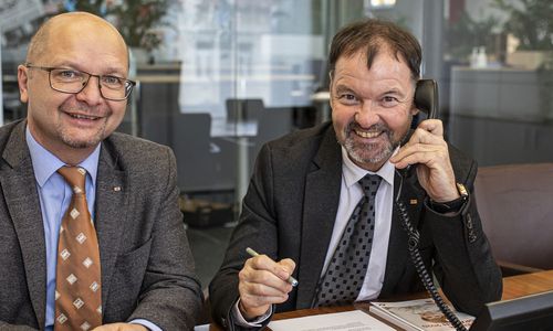 “im-schnitt-gibt-es-400-euro-steuer-zurueck” “im-schnitt-gibt-es-400-euro-steuer-zurueck”