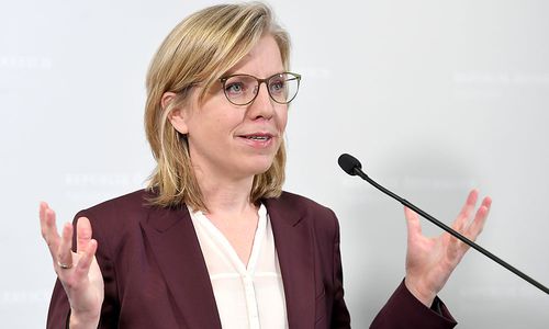 regierung-stellt-gesetz-zur-energiewende-vor regierung-stellt-gesetz-zur-energiewende-vor
