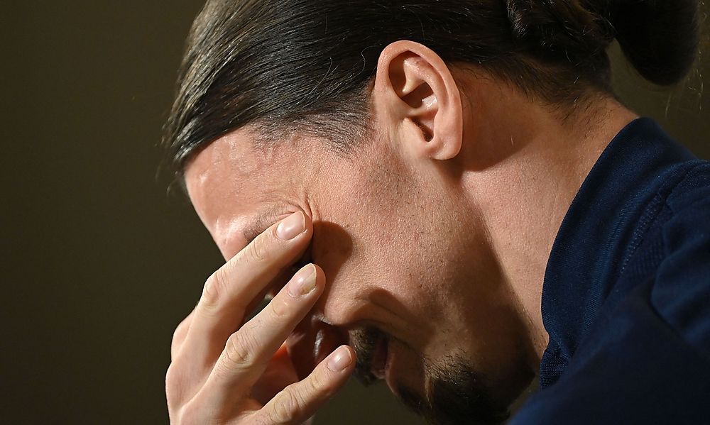 ibrahimovic-bricht-in-traenen-aus ibrahimovic-bricht-in-traenen-aus