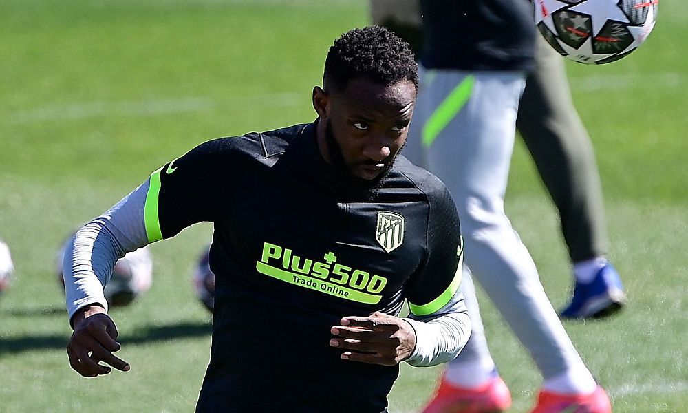 schock-im-training:-stuermer-moussa-dembele-brach-bewusstlos-zusammen schock-im-training:-stuermer-moussa-dembele-brach-bewusstlos-zusammen