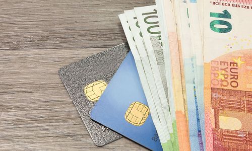 ak-test:-bis-zu-14-prozent-minuszinsen-bei-girokonten ak-test:-bis-zu-14-prozent-minuszinsen-bei-girokonten