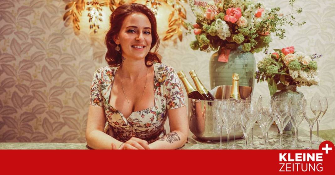 lena-hoschek-sperrt-zu-–-und-eroeffnet-neuen-mega-store lena-hoschek-sperrt-zu-–-und-eroeffnet-neuen-mega-store