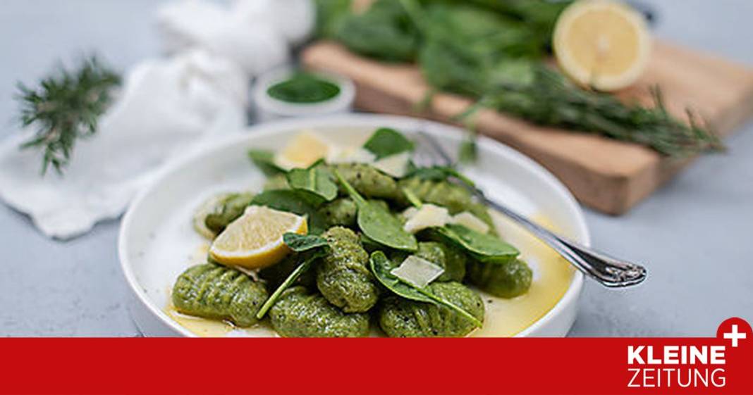duerfen-es-einmal-luftige-spinat-gnocchi-sein? duerfen-es-einmal-luftige-spinat-gnocchi-sein?