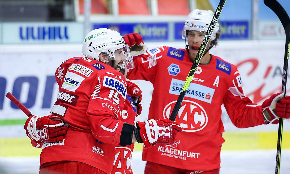 entfesselter-kac-demuetige-schwache-bullen entfesselter-kac-demuetige-schwache-bullen