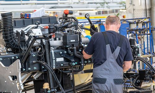 entscheidende-tage-fuer-man-werk:-schliessung-wuerde-8400-jobs-kosten entscheidende-tage-fuer-man-werk:-schliessung-wuerde-8400-jobs-kosten