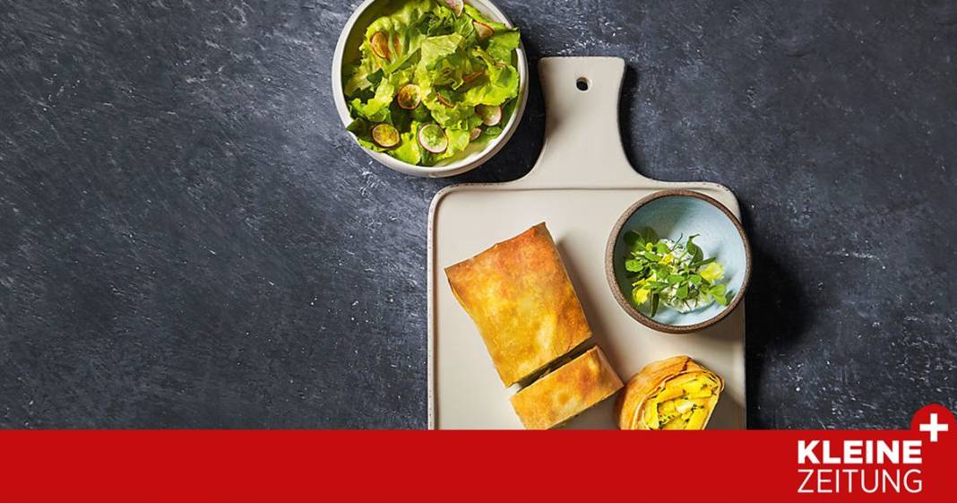 leibspeisen-in-rot-weiss-rot:-erdaepfel-wiesenkraeuter-strudel-mit-sauerrahm