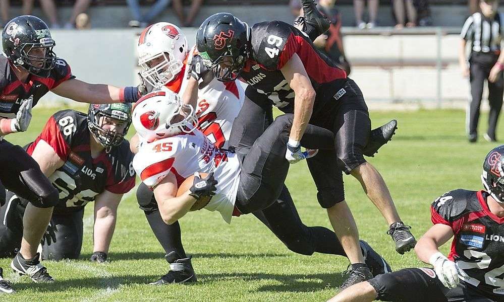 herbe-klatsche-zum-football-saisonstart-fuer-die-lions herbe-klatsche-zum-football-saisonstart-fuer-die-lions