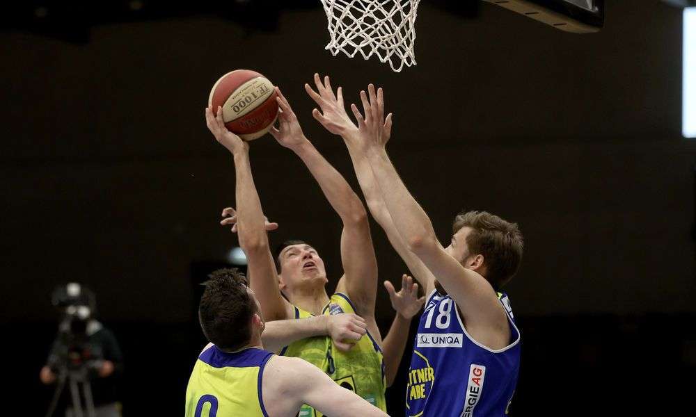 graz-im-viertelfinale-ausgeschieden,-bulls-zittern graz-im-viertelfinale-ausgeschieden,-bulls-zittern
