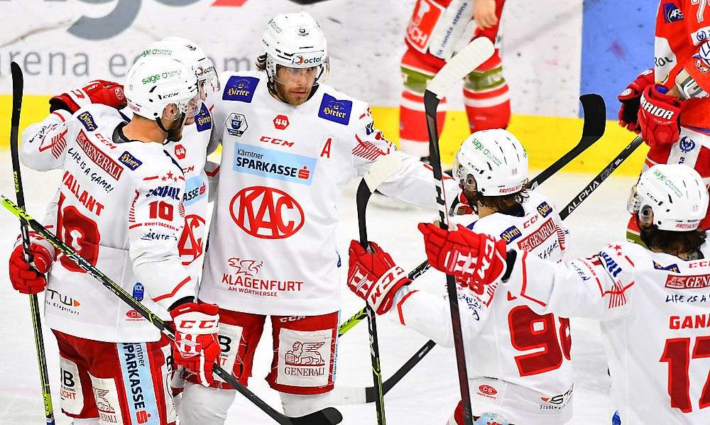 die-rotjacken-fegen-im-ersten-finalspiel-ueber-bozen-hinweg die-rotjacken-fegen-im-ersten-finalspiel-ueber-bozen-hinweg