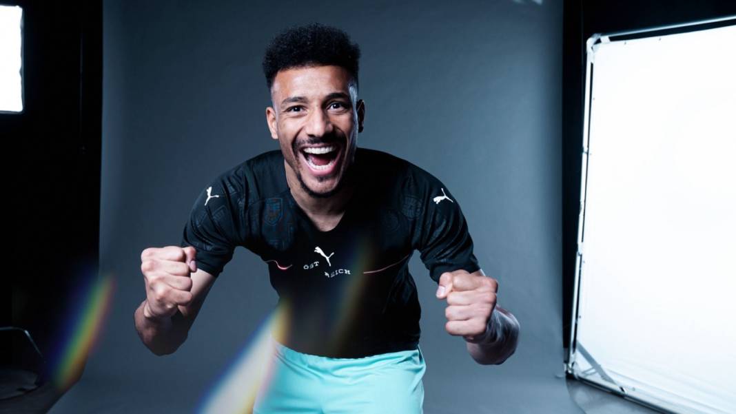 des-oefb-teams-neue-kleider-fuer-die-ferne