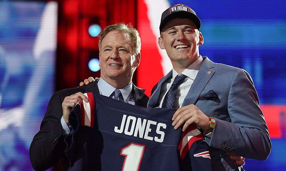 ueberraschungen-im-nfl-draft-und-ein-frustrierter-aaron-rodgers ueberraschungen-im-nfl-draft-und-ein-frustrierter-aaron-rodgers
