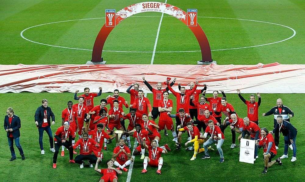 warum-heute-die-ganze-liga-(ausser-dem-lask)-salzburg-die-daumen-drueckt warum-heute-die-ganze-liga-(ausser-dem-lask)-salzburg-die-daumen-drueckt
