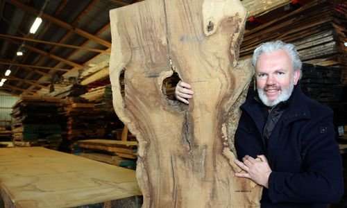 ein-klagenfurter-holzhandel-als-delikatessengeschaeft ein-klagenfurter-holzhandel-als-delikatessengeschaeft