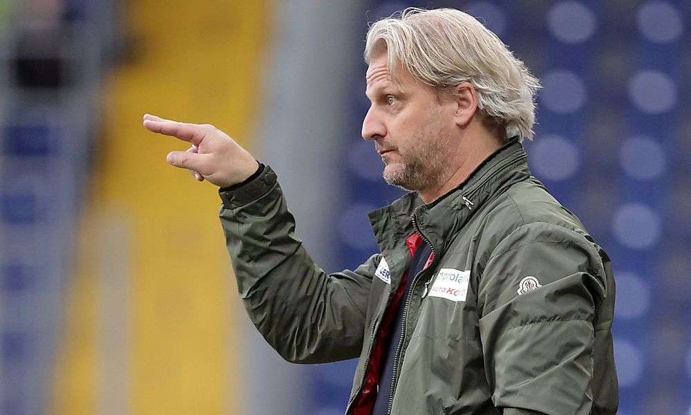 markus-schopp:-“die-mannschaft-macht-es-mir-derzeit-nicht-leicht…” markus-schopp:-“die-mannschaft-macht-es-mir-derzeit-nicht-leicht…”