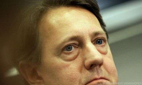 ex-meinl-bank-chef-weinzierl-auf-antrag-der-usa-verhaftet ex-meinl-bank-chef-weinzierl-auf-antrag-der-usa-verhaftet