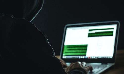 10.000-betroffene:-betrug-mit-falschen-paket-sms-weitet-sich-aus 10.000-betroffene:-betrug-mit-falschen-paket-sms-weitet-sich-aus