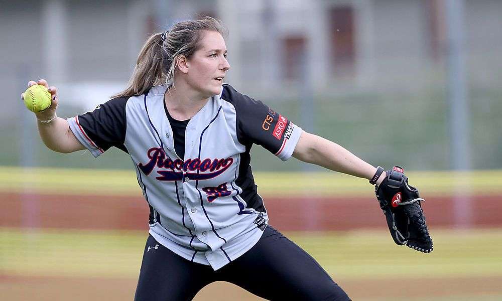 coed-slowpitch-softball:-das-unterschaetzte-baseball-geschwisterchen coed-slowpitch-softball:-das-unterschaetzte-baseball-geschwisterchen