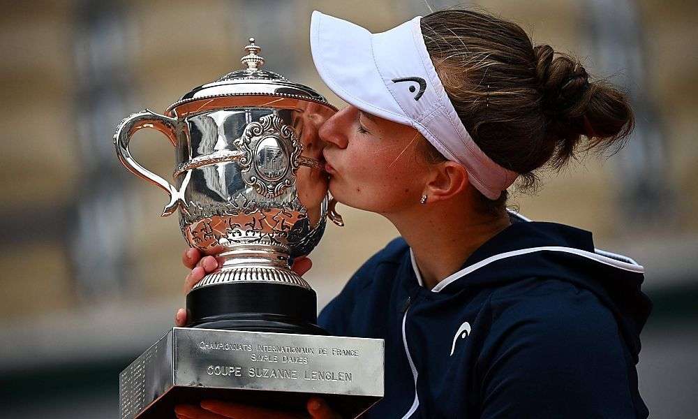 krejcikova-triumphiert-sensationell-bei-french-open krejcikova-triumphiert-sensationell-bei-french-open
