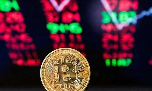 auf-der-hochschaubahn:-nach-herben-verlusten-legt-bitcoin-wieder-zu auf-der-hochschaubahn:-nach-herben-verlusten-legt-bitcoin-wieder-zu