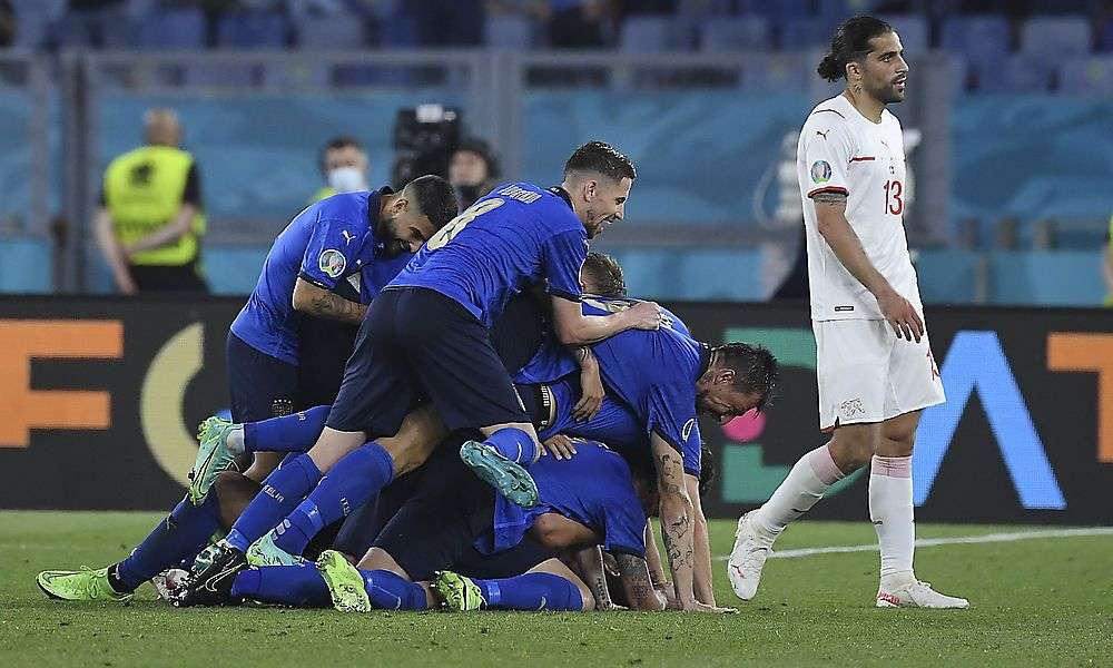die-italiener-holen-sich-das-erste-ticket-fuers-achtelfinale die-italiener-holen-sich-das-erste-ticket-fuers-achtelfinale