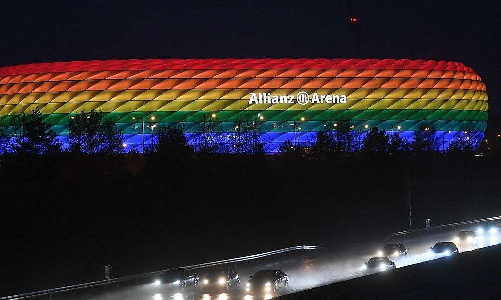 uefa-lehnt-im-stadion-in-muenchen-die-regenbogenfarben-ab uefa-lehnt-im-stadion-in-muenchen-die-regenbogenfarben-ab