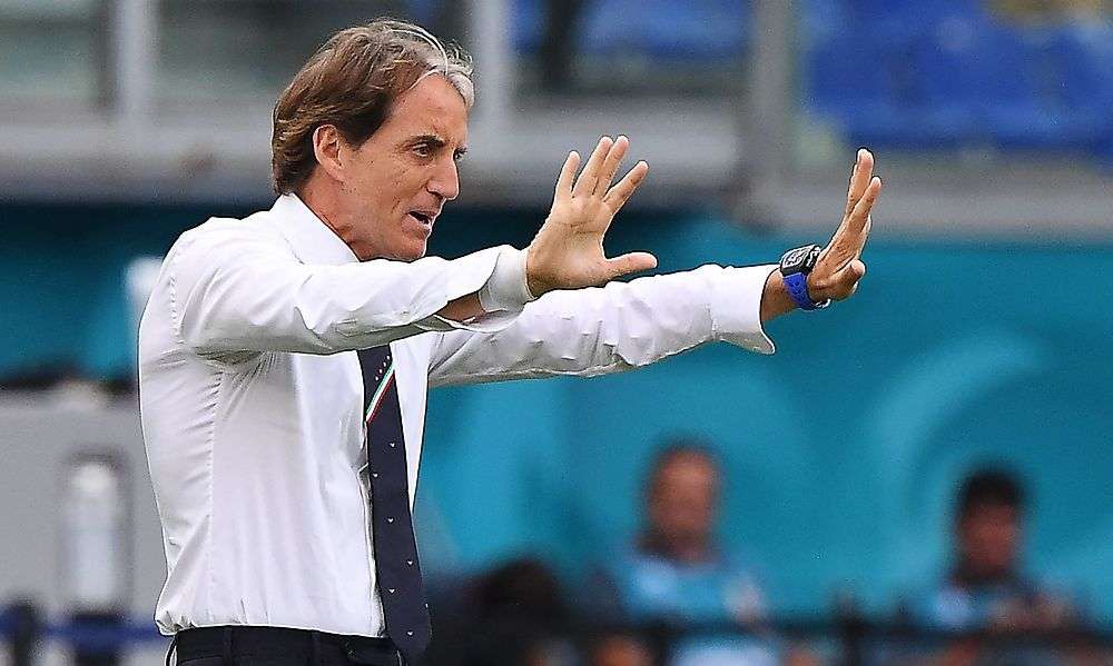 wie-italiens-neuer-fussball-auf-die-welt-kam wie-italiens-neuer-fussball-auf-die-welt-kam