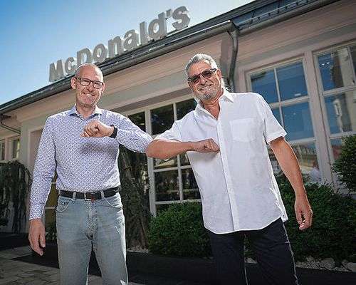 staffeluebergabe-bei-mcdonald’s-in-kaernten staffeluebergabe-bei-mcdonald’s-in-kaernten