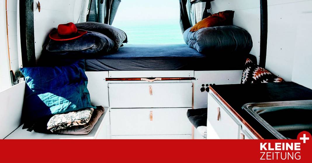 so-bauen-sie-ein-bett-in-ihren-campingbus-ein