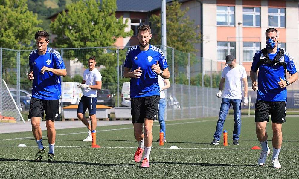 hartberg-praesentiert-den-neuen-hauptsponsor hartberg-praesentiert-den-neuen-hauptsponsor