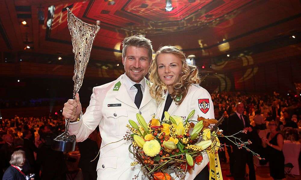 zajac/frank-als-oesterreichische-fahnentraeger-bei-olympia zajac/frank-als-oesterreichische-fahnentraeger-bei-olympia