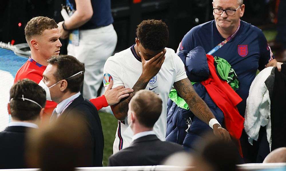 rassistische-beleidigungen-gegen-marcus-rashford,-jadon-sancho-und-bukayo-saka rassistische-beleidigungen-gegen-marcus-rashford,-jadon-sancho-und-bukayo-saka