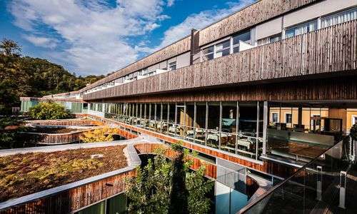 das-kurhaus-mit-der-therme-der-ruhe-hat-neue-betreiber das-kurhaus-mit-der-therme-der-ruhe-hat-neue-betreiber