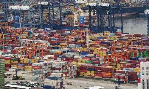 knappe-container,-fehlende-moebel-und-steigende-preise knappe-container,-fehlende-moebel-und-steigende-preise