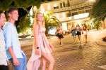zu-besuch-in-lignano:-billiger-urlaub,-jugendliche-eskalation zu-besuch-in-lignano:-billiger-urlaub,-jugendliche-eskalation