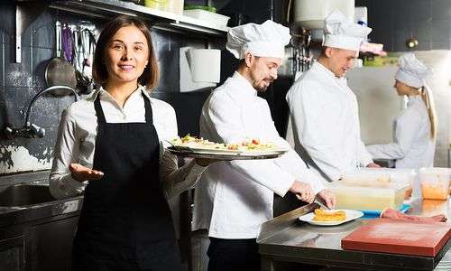 gastro-und-hotel-branche:-“sukzessives-sterben-der-betriebe”-befuerchtet gastro-und-hotel-branche:-“sukzessives-sterben-der-betriebe”-befuerchtet