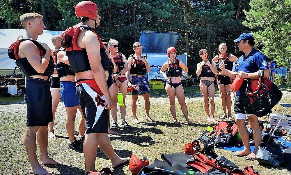 48-wasserretter-und-16-boote-sorgen-am-schwarzl-fuer-die-sicherheit-der-sportler 48-wasserretter-und-16-boote-sorgen-am-schwarzl-fuer-die-sicherheit-der-sportler