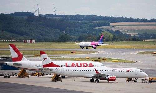 40-euro-brutto-je-flugstunde:-stundenweise-bezahlung-von-lauda-piloten-regt-auf 40-euro-brutto-je-flugstunde:-stundenweise-bezahlung-von-lauda-piloten-regt-auf
