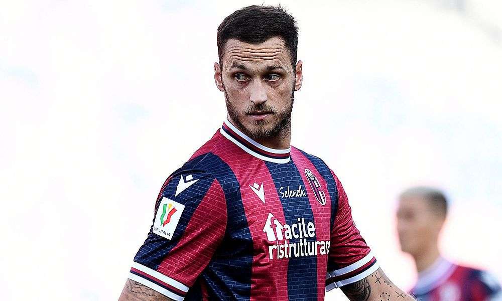 schwierige-titelverteidigung-fuer-inter,-liga-debuet-fuer-arnautovic schwierige-titelverteidigung-fuer-inter,-liga-debuet-fuer-arnautovic