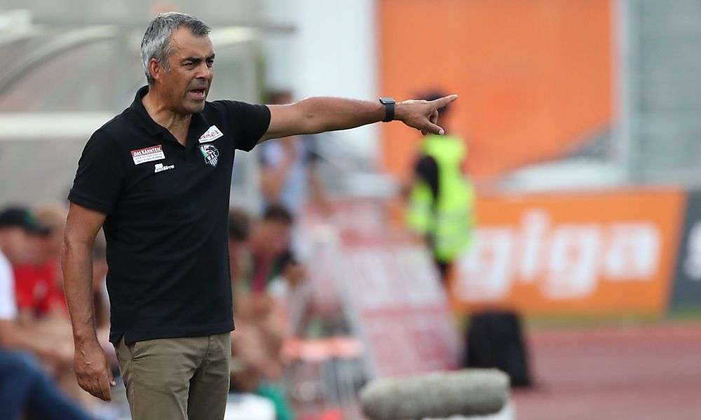 amar-dedic-bringt-den-wac-nach-roecher-vorlage-in-fuehrung amar-dedic-bringt-den-wac-nach-roecher-vorlage-in-fuehrung