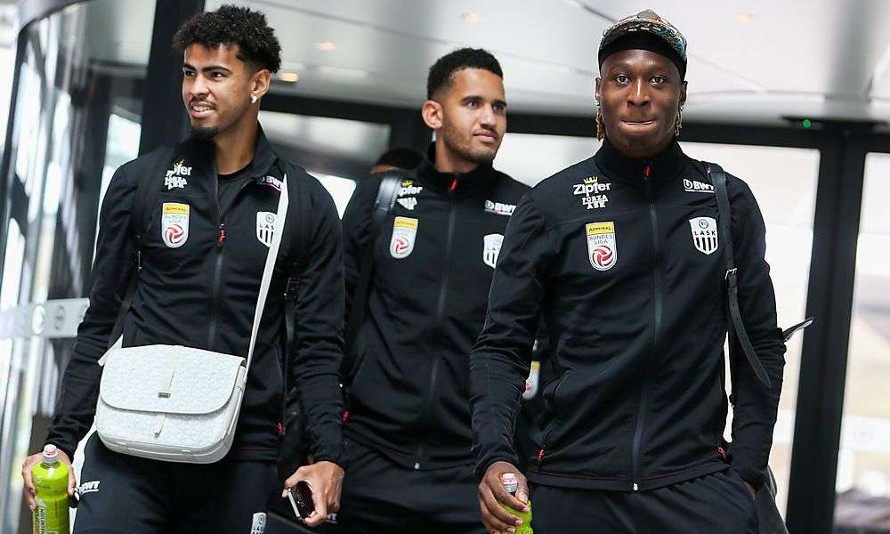 lask-vor-“spiel-mit-hohem-stellenwert”-gegen-st.-johnstone lask-vor-“spiel-mit-hohem-stellenwert”-gegen-st.-johnstone