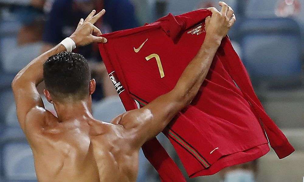 cristiano-ronaldo-auch-bei-manchester-united-mit-rueckennummer-sieben cristiano-ronaldo-auch-bei-manchester-united-mit-rueckennummer-sieben
