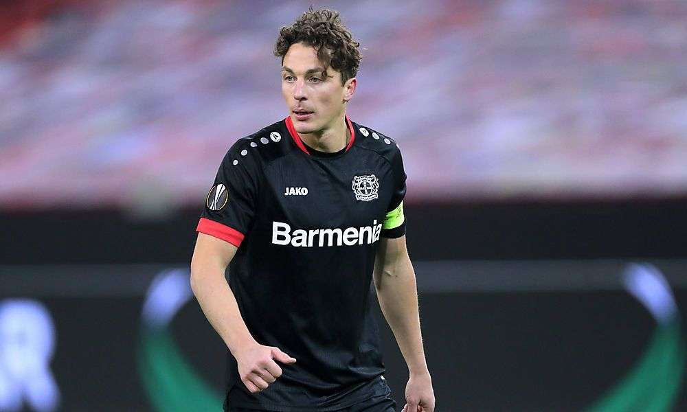 julian-baumgartlinger-erneut-am-knie-operiert julian-baumgartlinger-erneut-am-knie-operiert
