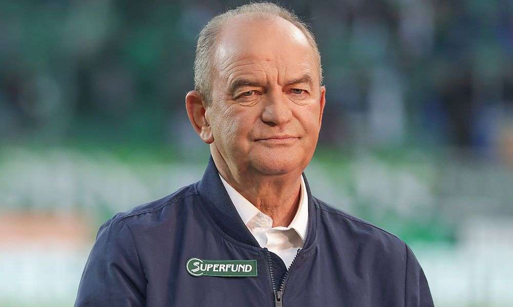 “diese-mannschaft-soll-gegen-den-trainer-spielen?-voelliger-bloedsinn!” “diese-mannschaft-soll-gegen-den-trainer-spielen?-voelliger-bloedsinn!”