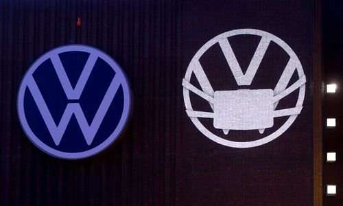 ex-vw-personalvorstand-verteidigt-betriebsratsgehaelter-und-boni ex-vw-personalvorstand-verteidigt-betriebsratsgehaelter-und-boni