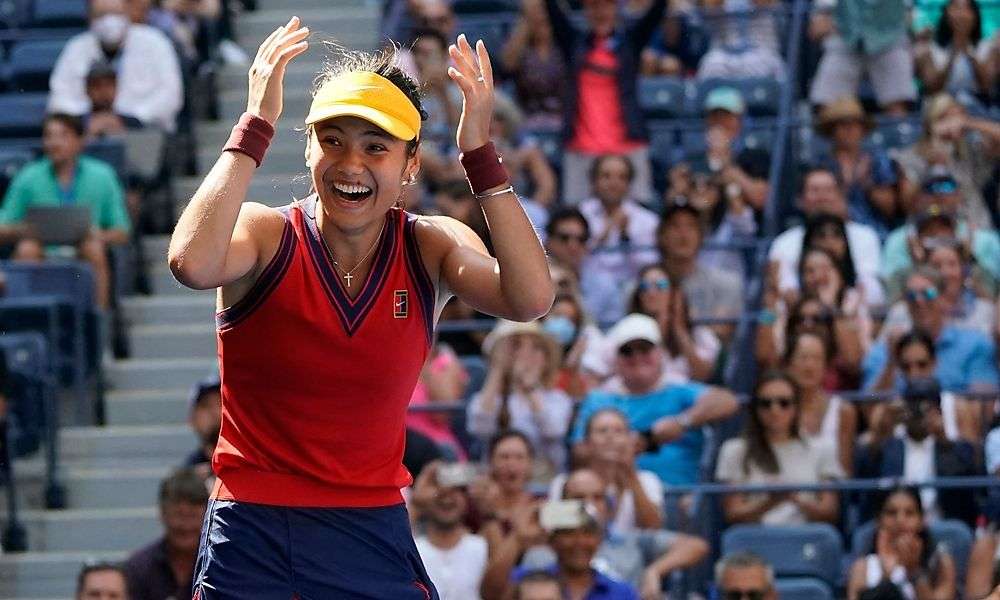 qualifikantin-emma-raducanu-steht-sensationell-im-us-open-halbfinale qualifikantin-emma-raducanu-steht-sensationell-im-us-open-halbfinale