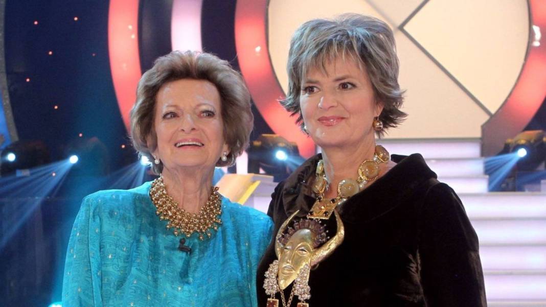 fuerstin-gloria-von-thurn-und-taxis:-ihre-mutter-beatrix-ist-gestorben fuerstin-gloria-von-thurn-und-taxis:-ihre-mutter-beatrix-ist-gestorben